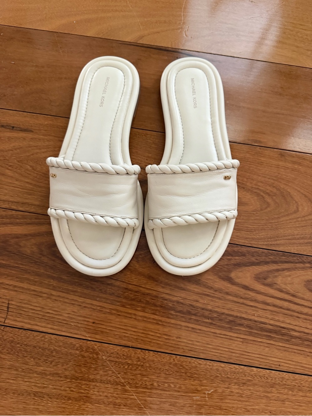 Michael Kors Cream Braided Leather Slide Sandals size 8.5